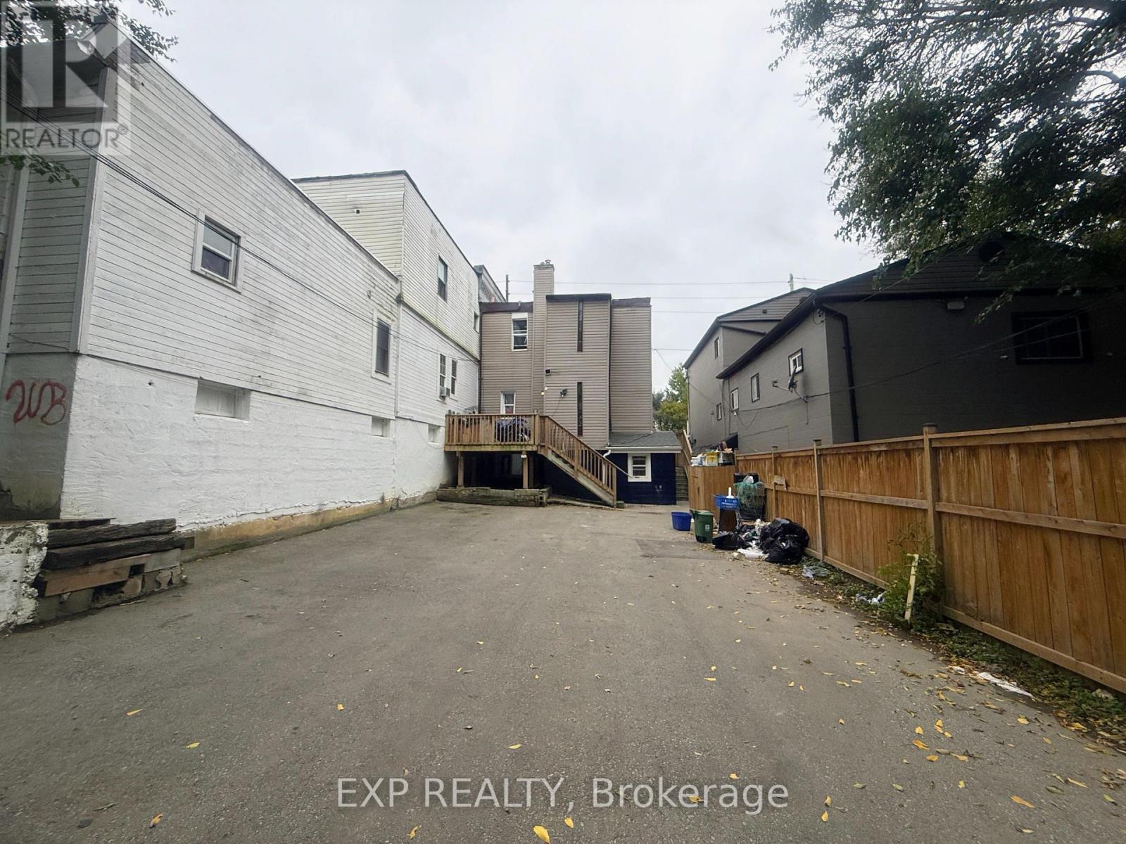 20 Adelaide Street S Property Photo 6
