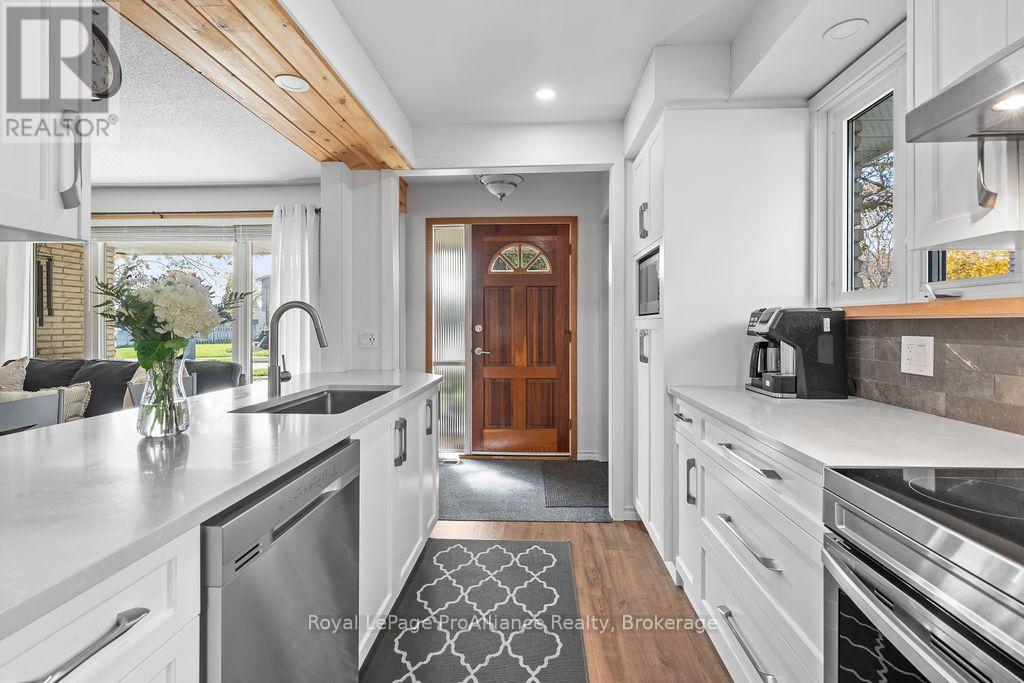 159 Singleton Drive Property Photo 11