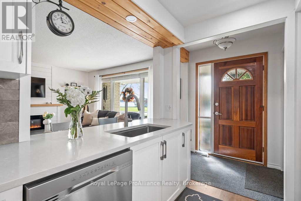 159 Singleton Drive Property Photo 12