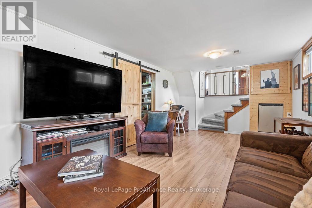 159 Singleton Drive Property Photo 41