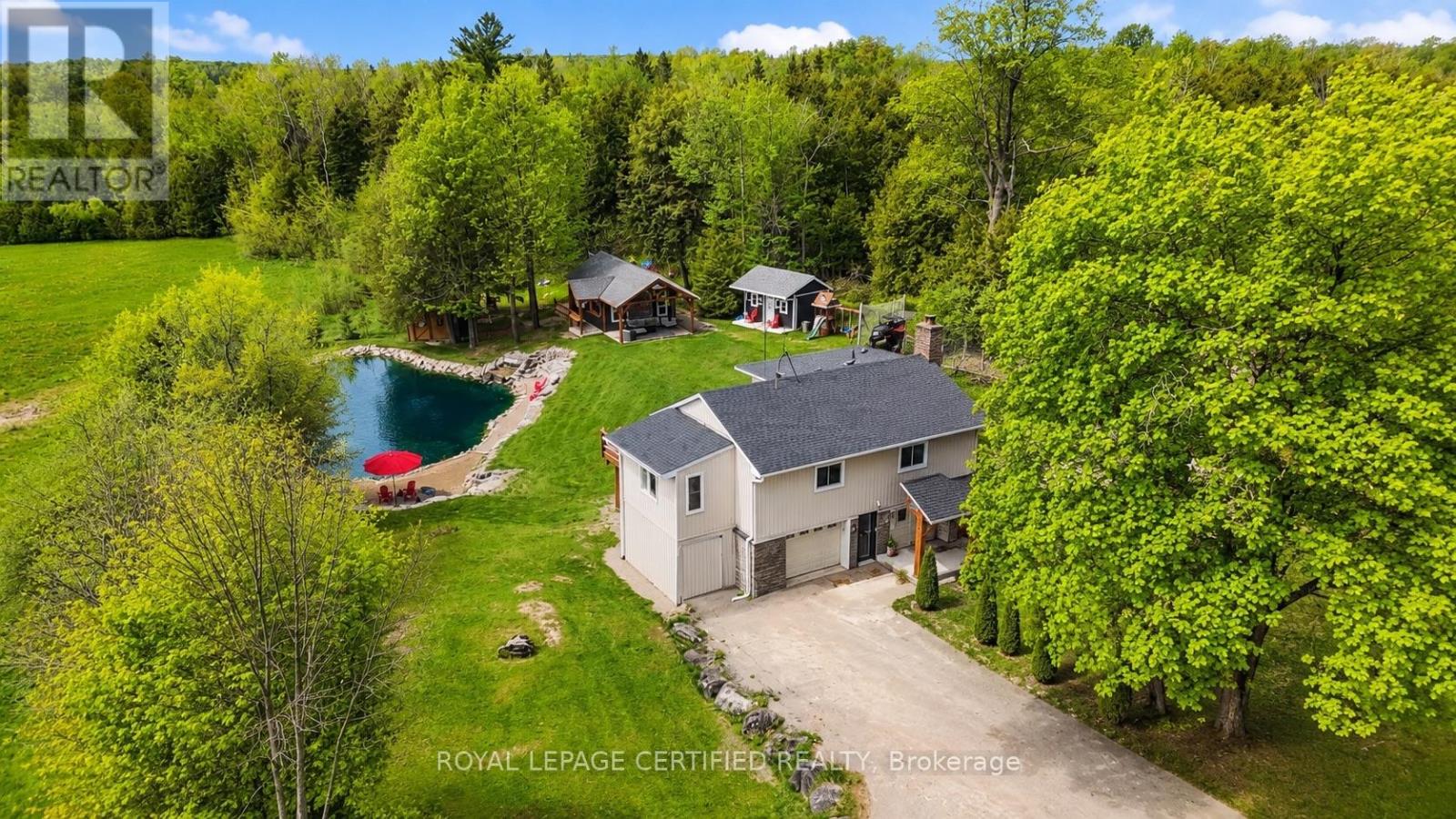 5058 3 Line Property Photo 1
