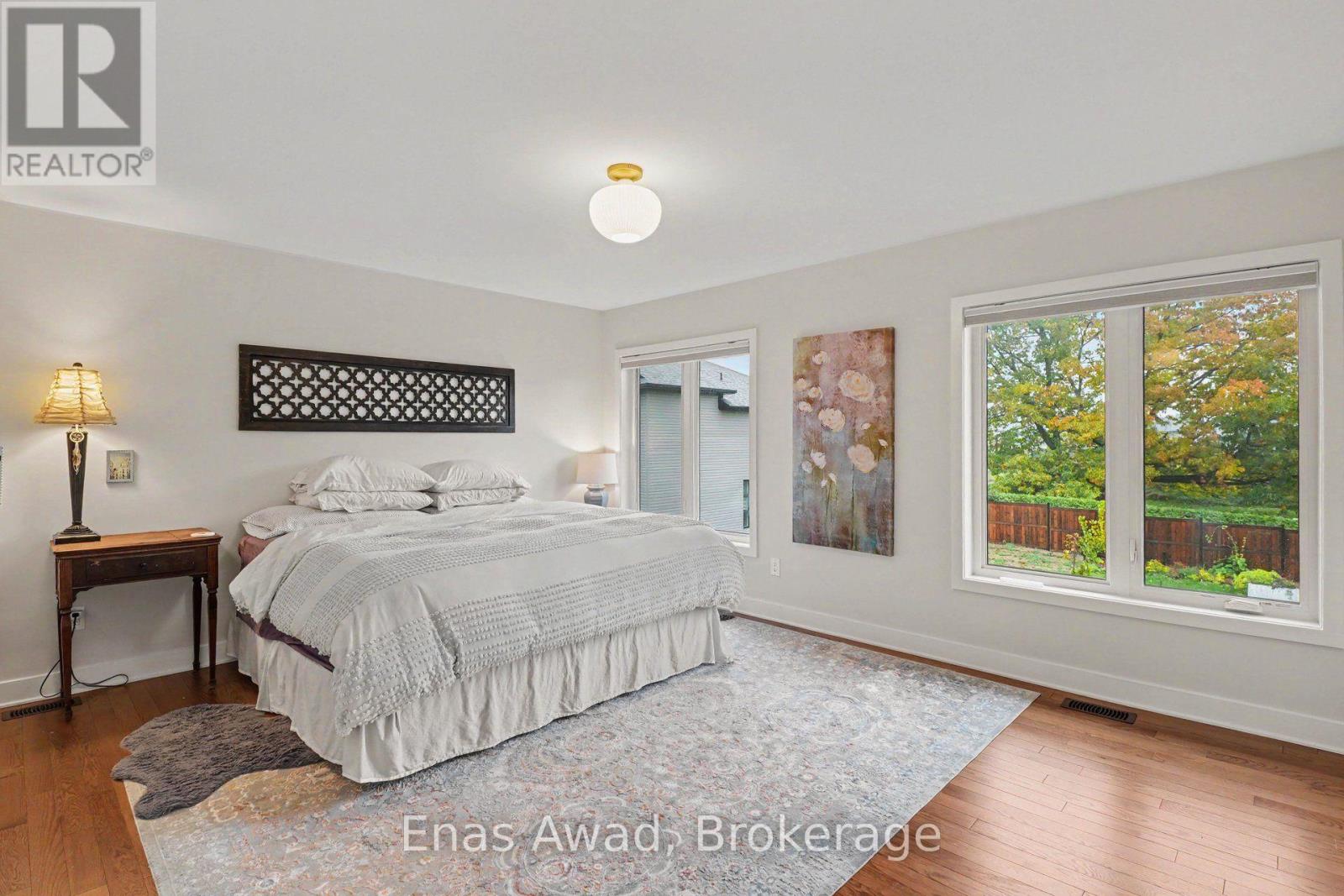 207 Bristol Crescent Property Photo 12