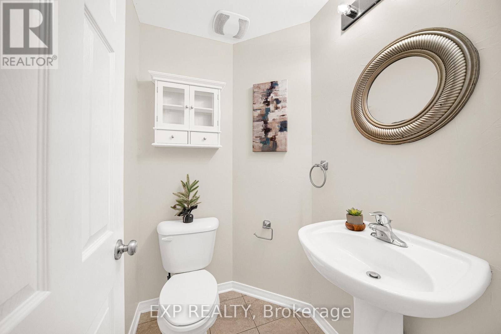1091 Georgeton Private Property Photo 15