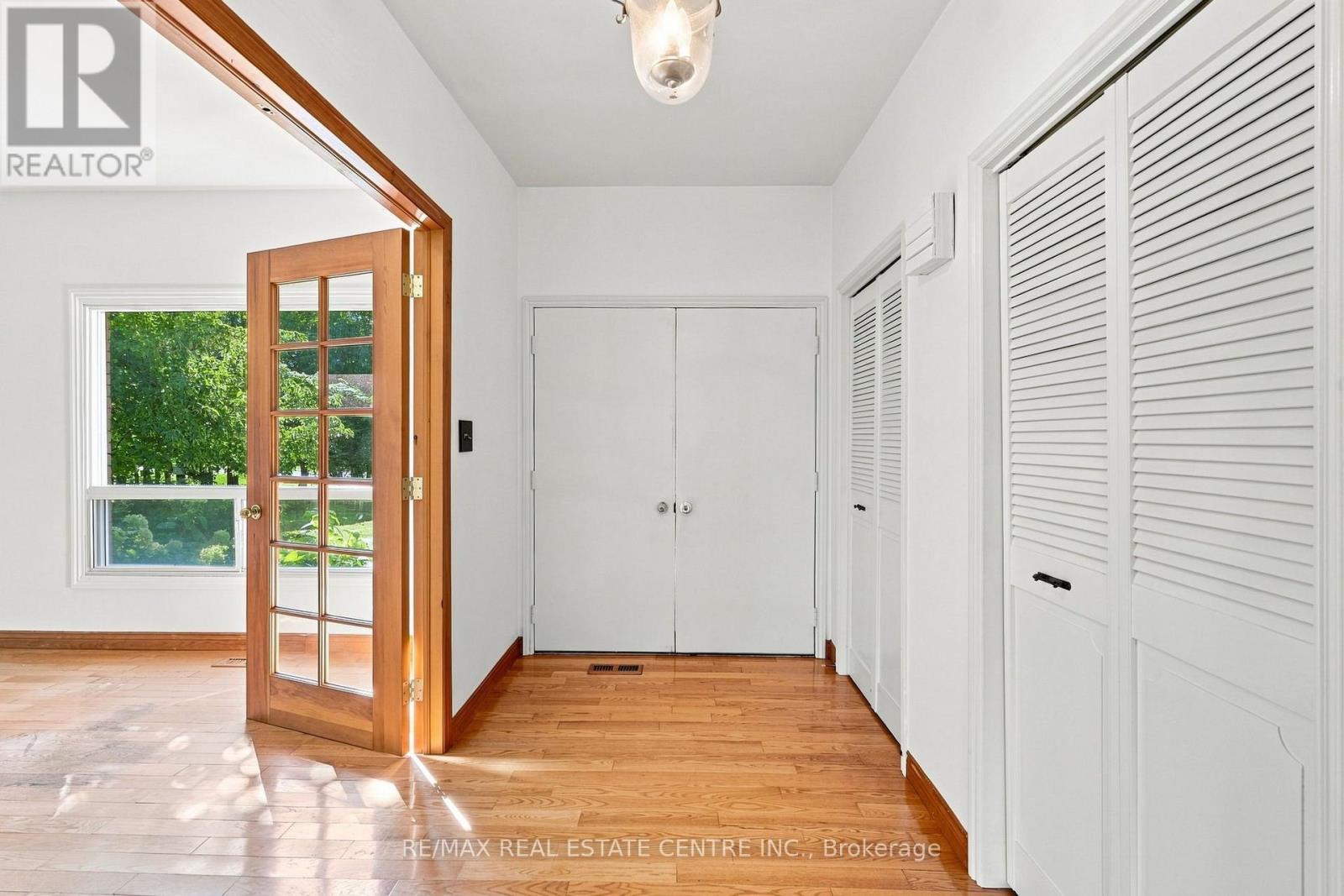 26 Maplewood Drive Property Photo 5