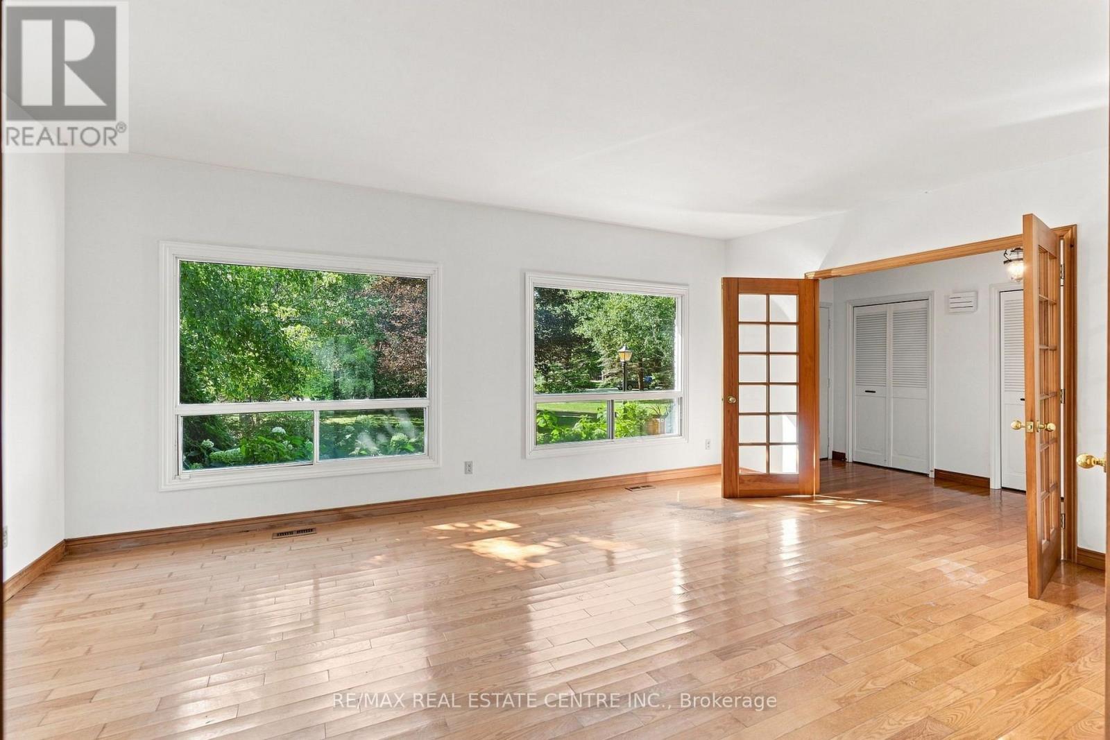 26 Maplewood Drive Property Photo 8