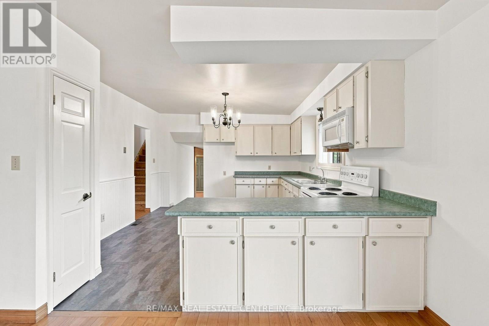 26 Maplewood Drive Property Photo 13