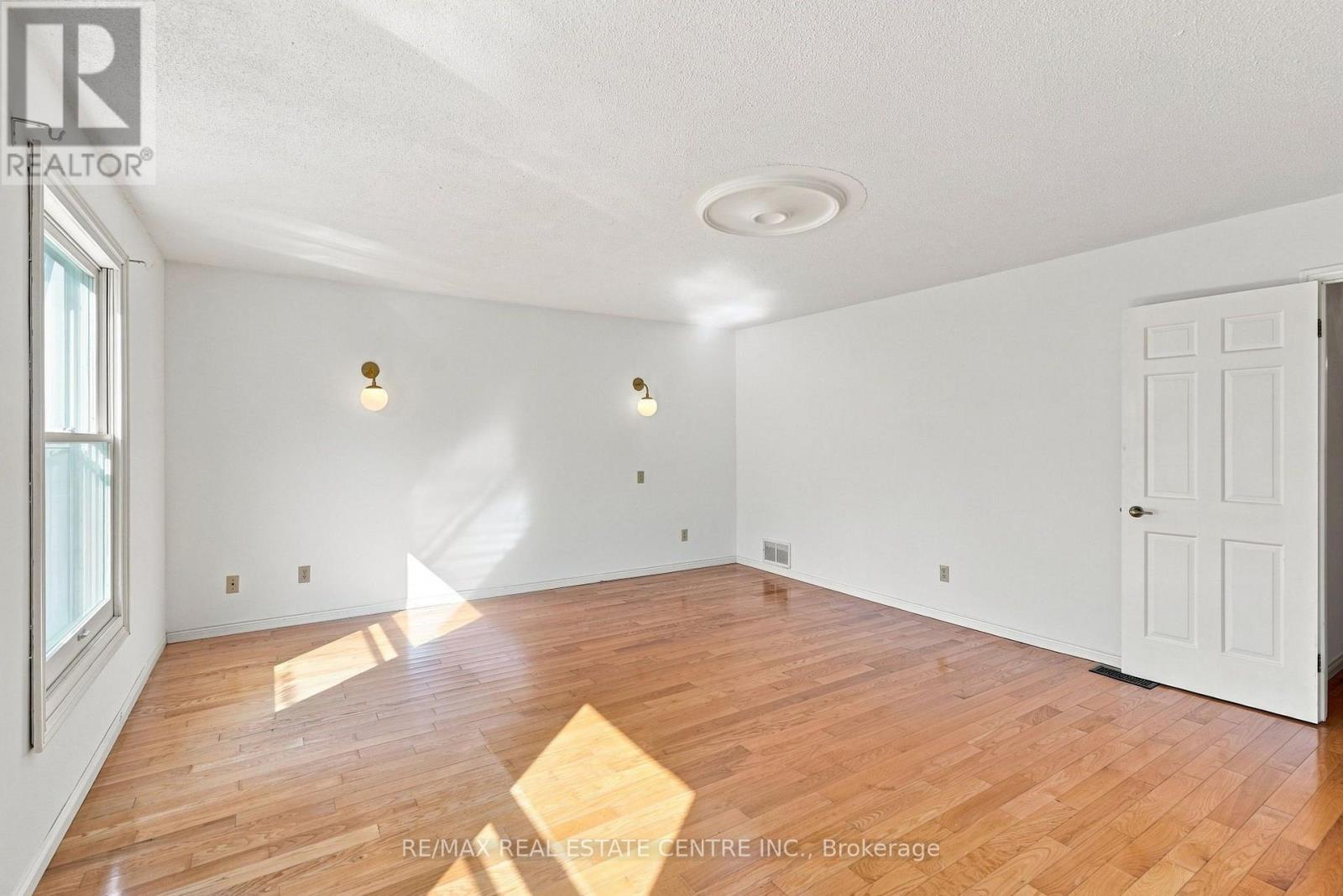 26 Maplewood Drive Property Photo 18