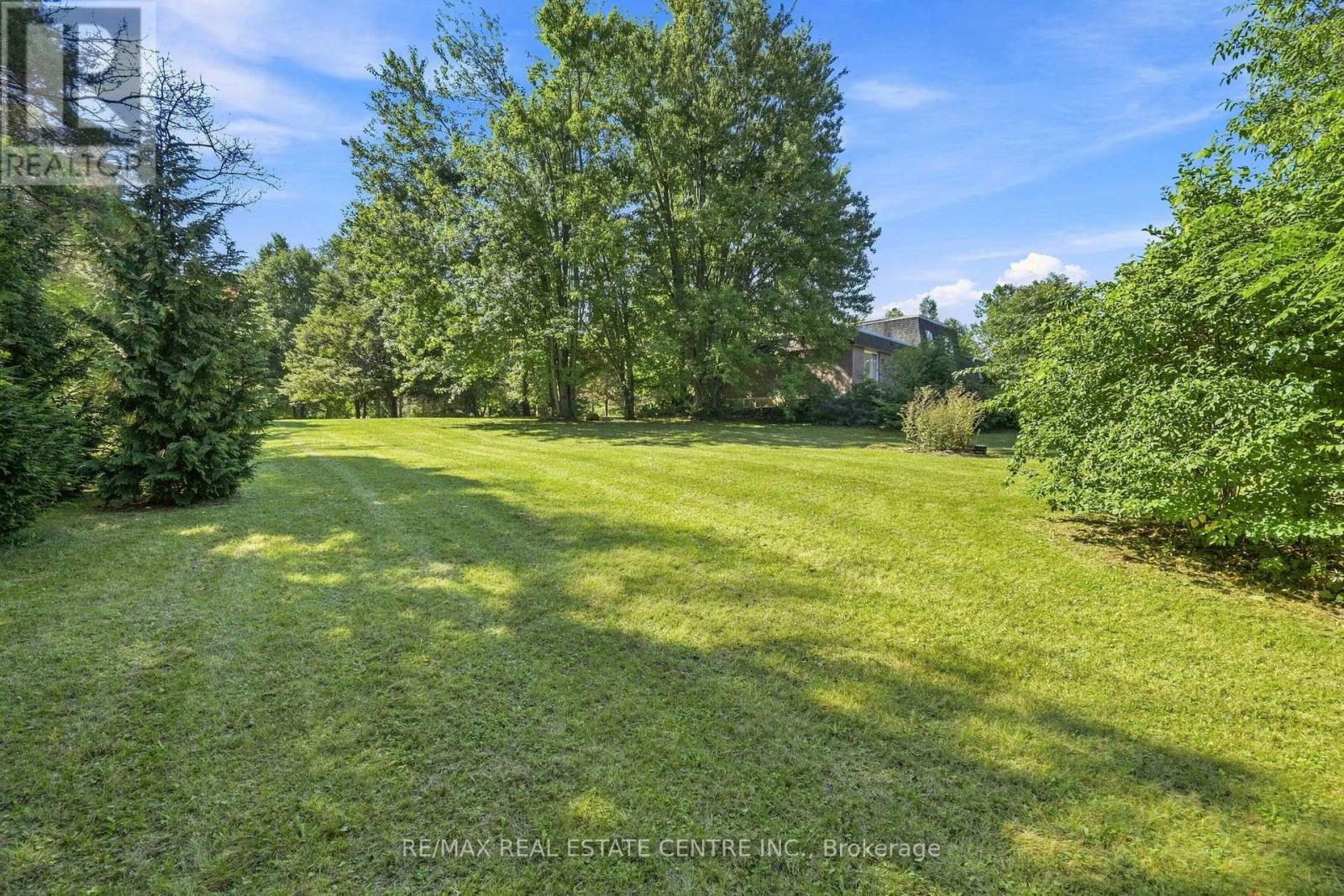 26 Maplewood Drive Property Photo 32
