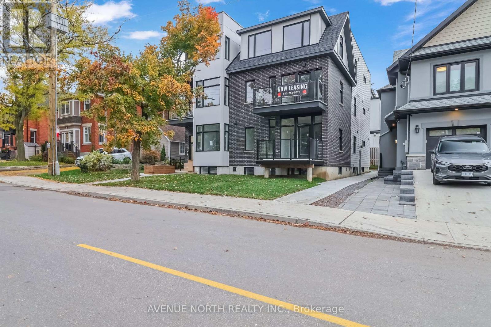 201 - 436 ATHLONE AVENUE Property Photo 1
