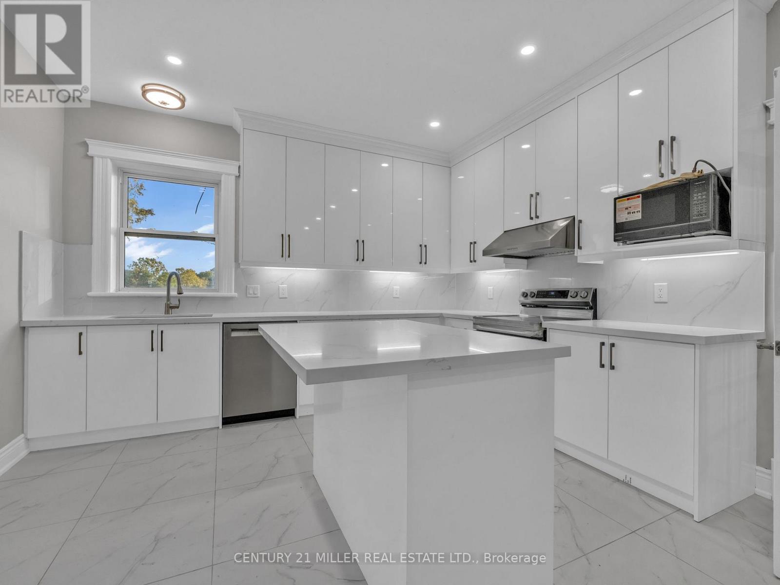27983 Talbot Line Property Photo 4