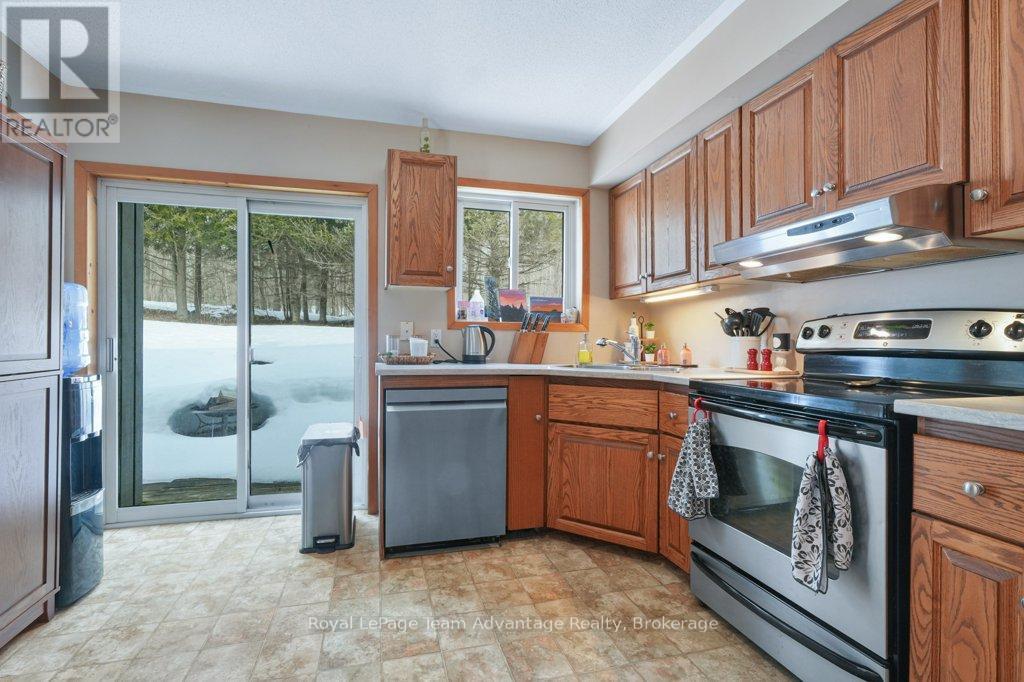 12 Taylor Crescent Property Photo 13