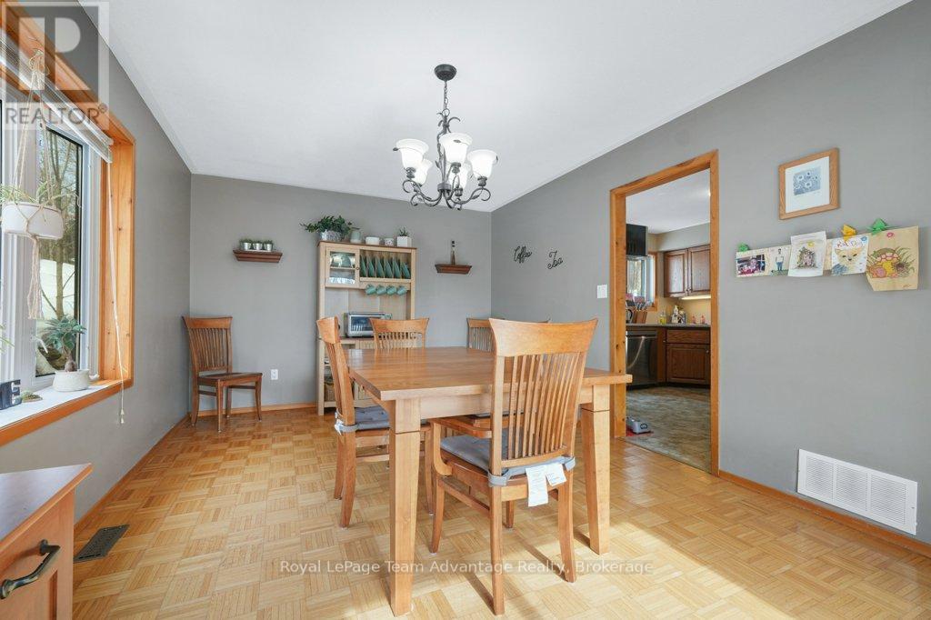 12 Taylor Crescent Property Photo 15
