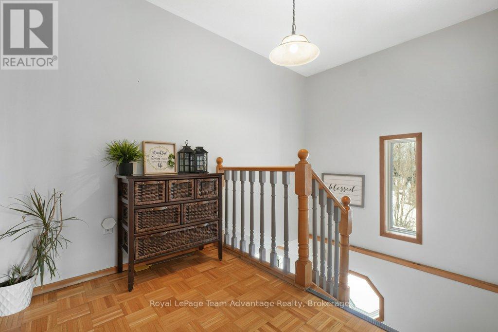 12 Taylor Crescent Property Photo 25