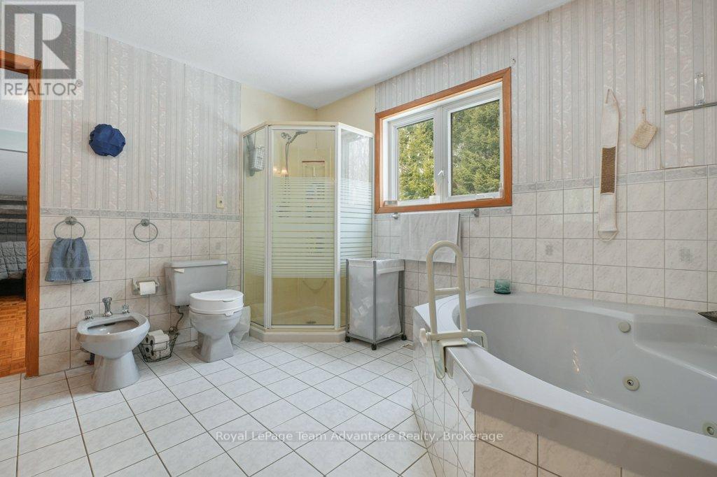 12 Taylor Crescent Property Photo 30