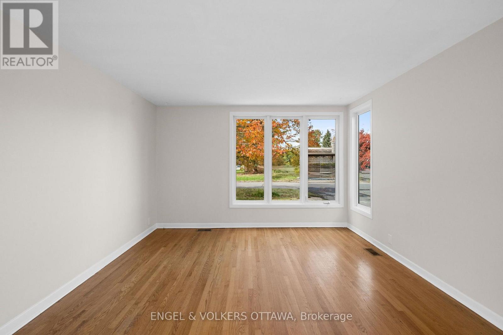 50 Solva Drive Property Photo 7