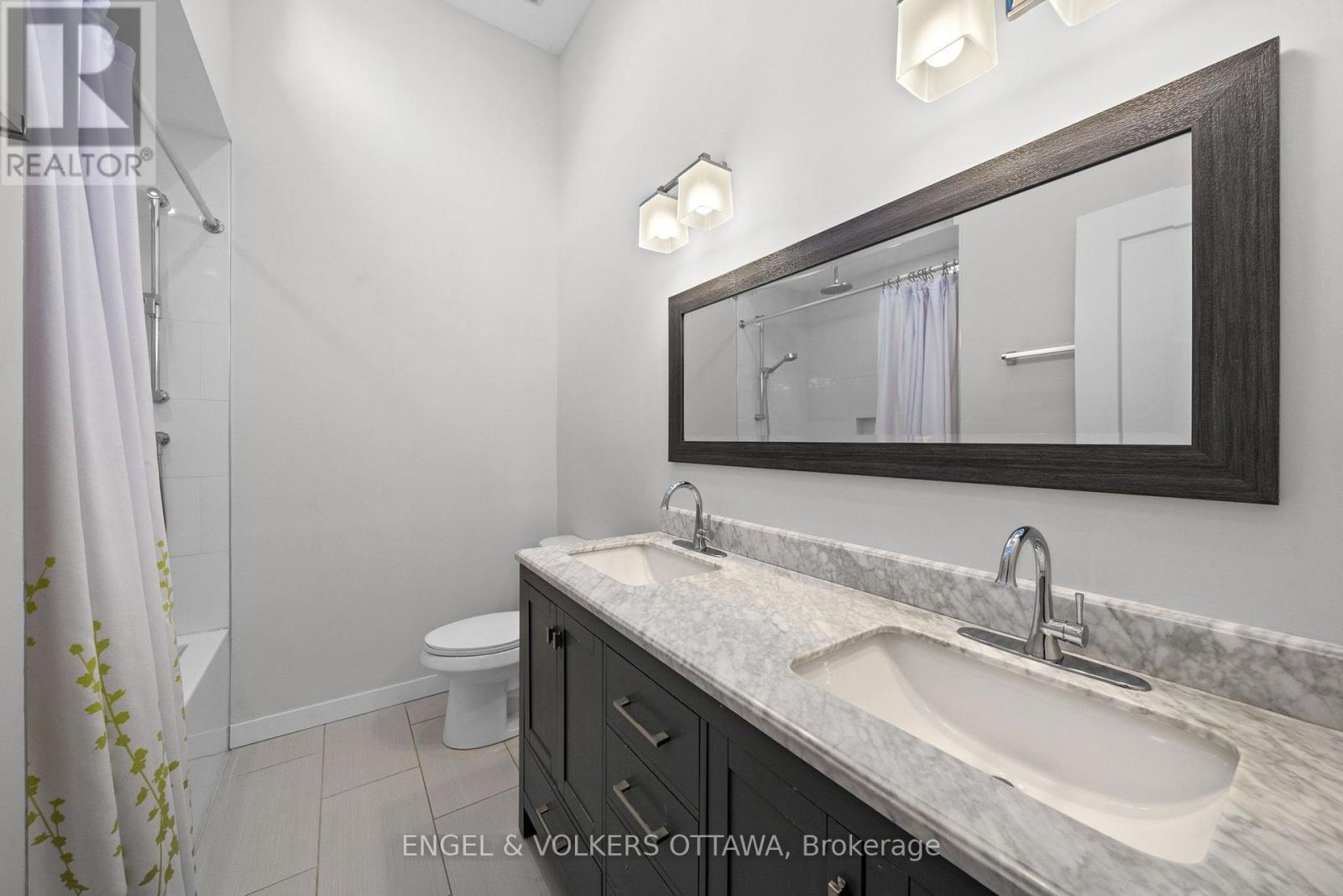 50 Solva Drive Property Photo 28