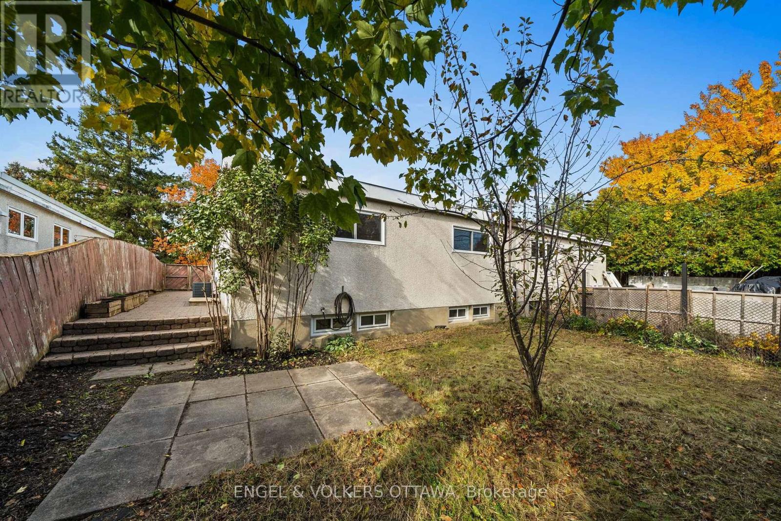 50 Solva Drive Property Photo 43