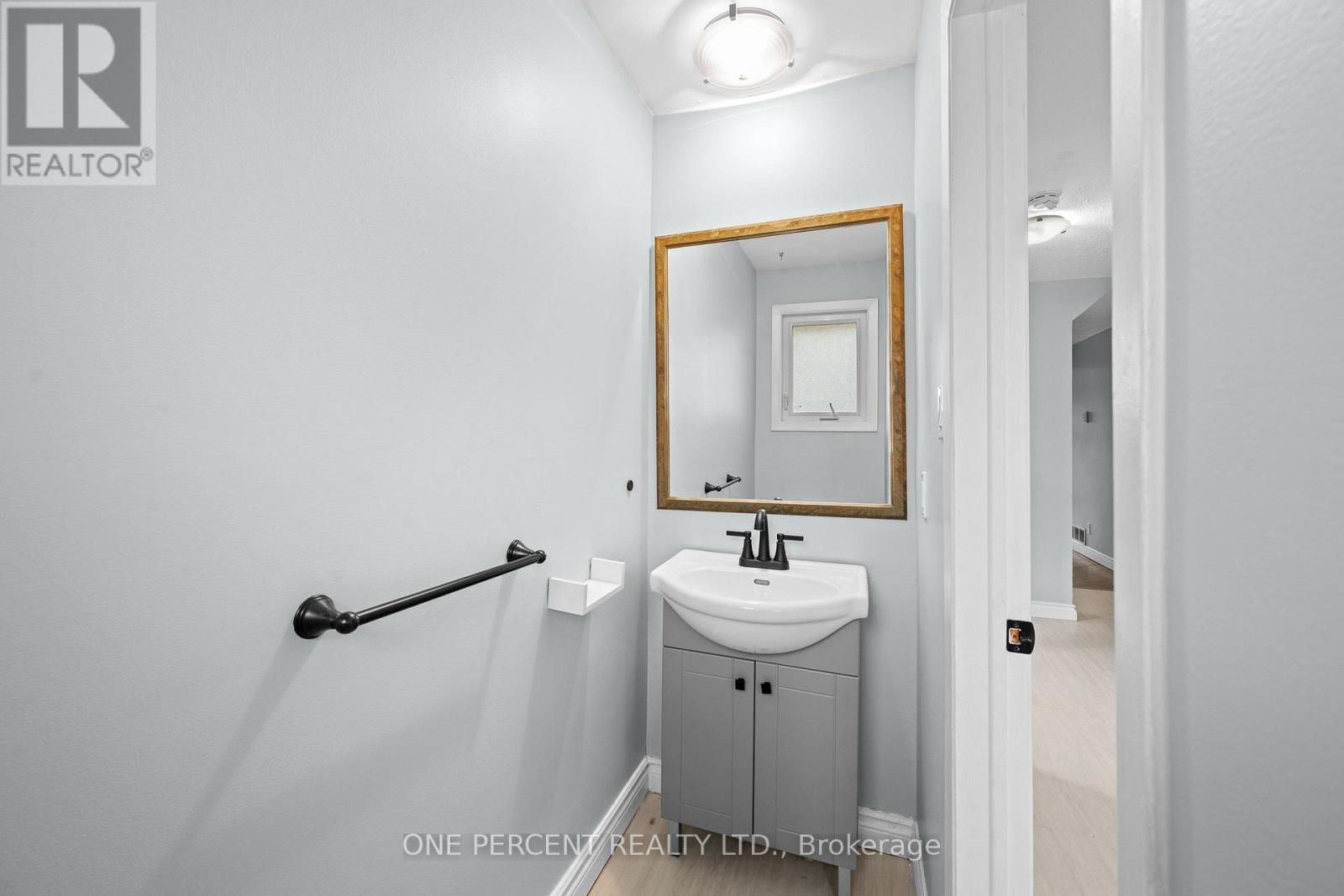 1599 Cheevers Crescent Property Photo 6