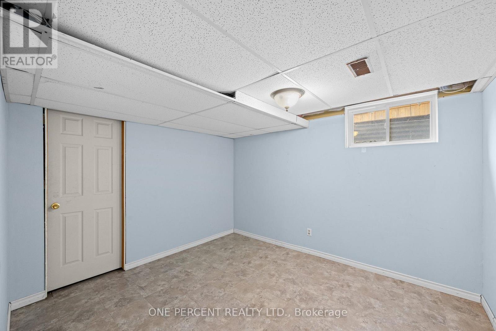 1599 Cheevers Crescent Property Photo 34