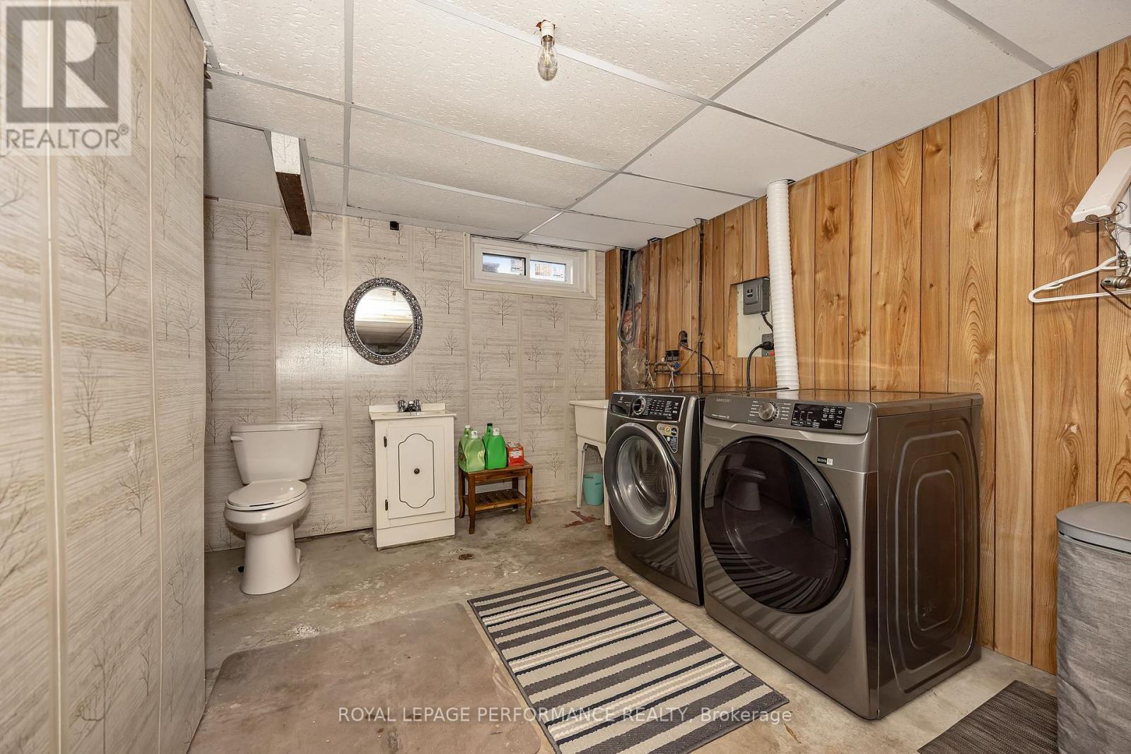 1960 Othello Avenue Property Photo 22