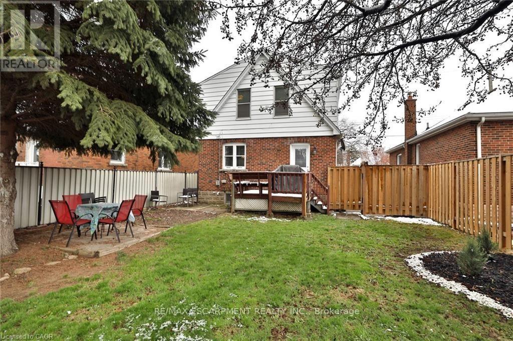 78 Cameron Avenue S Property Photo 23