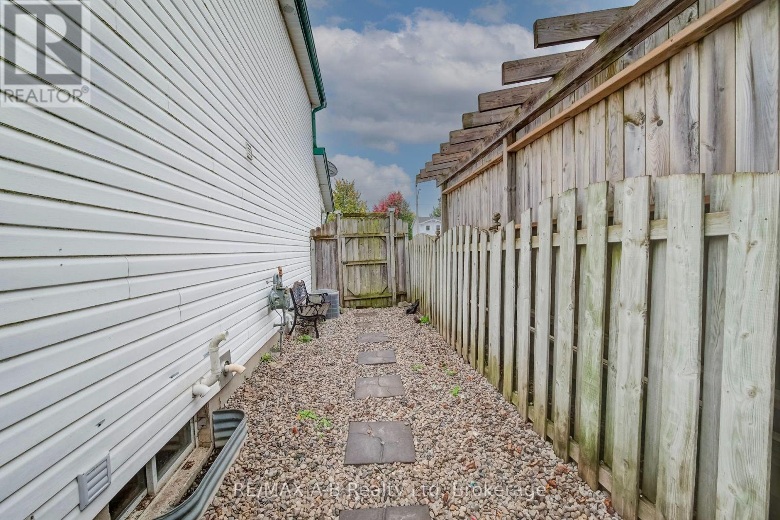 78 Hostetler Road Property Photo 43