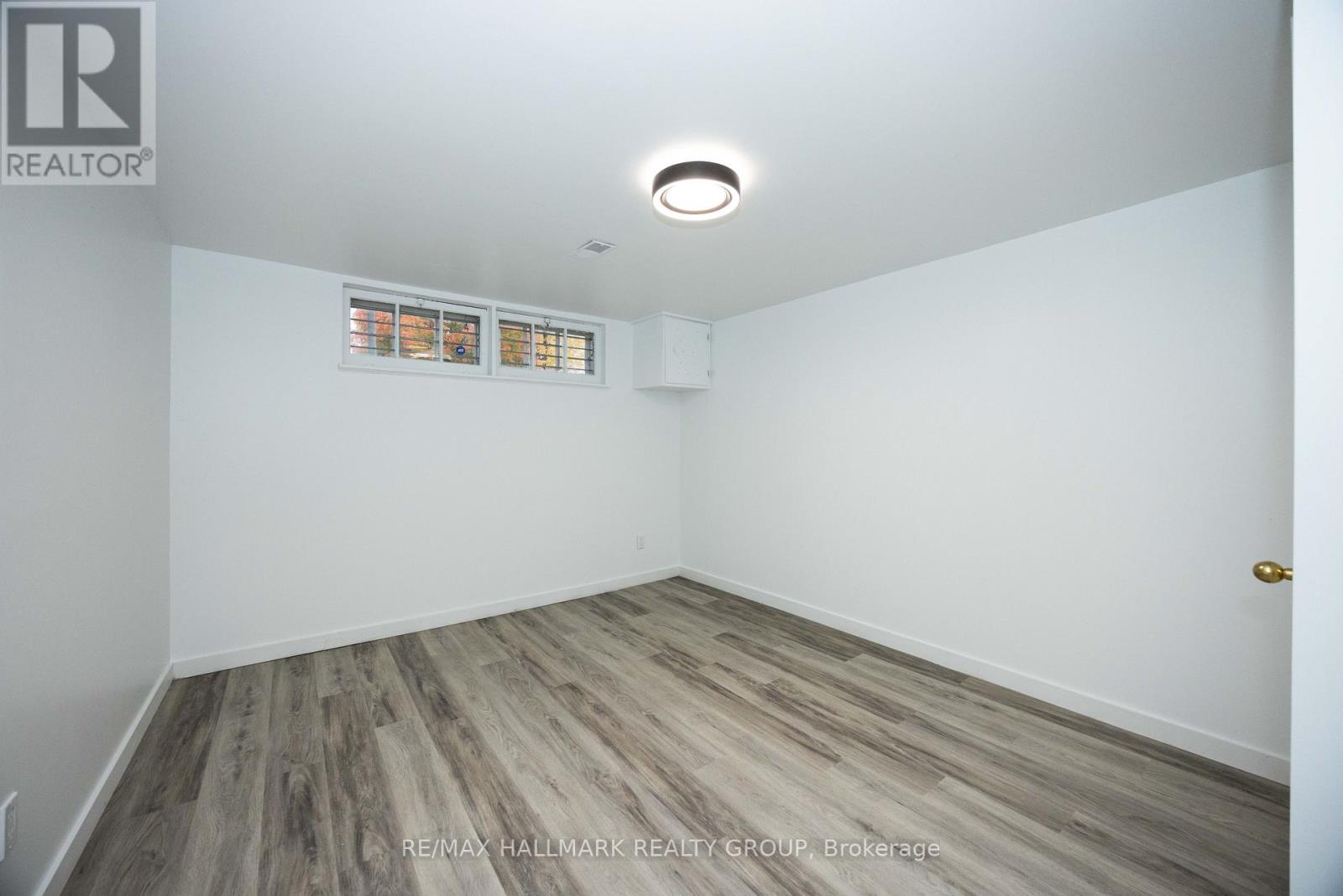 926 Elsett Drive Property Photo 28