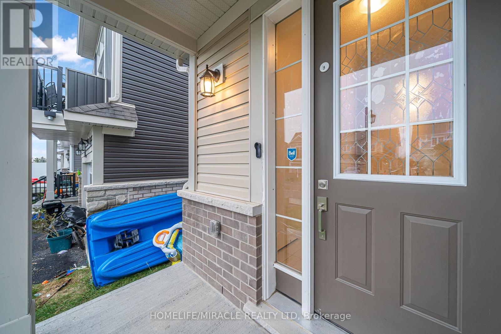 107 Oakmont Drive Property Photo 3