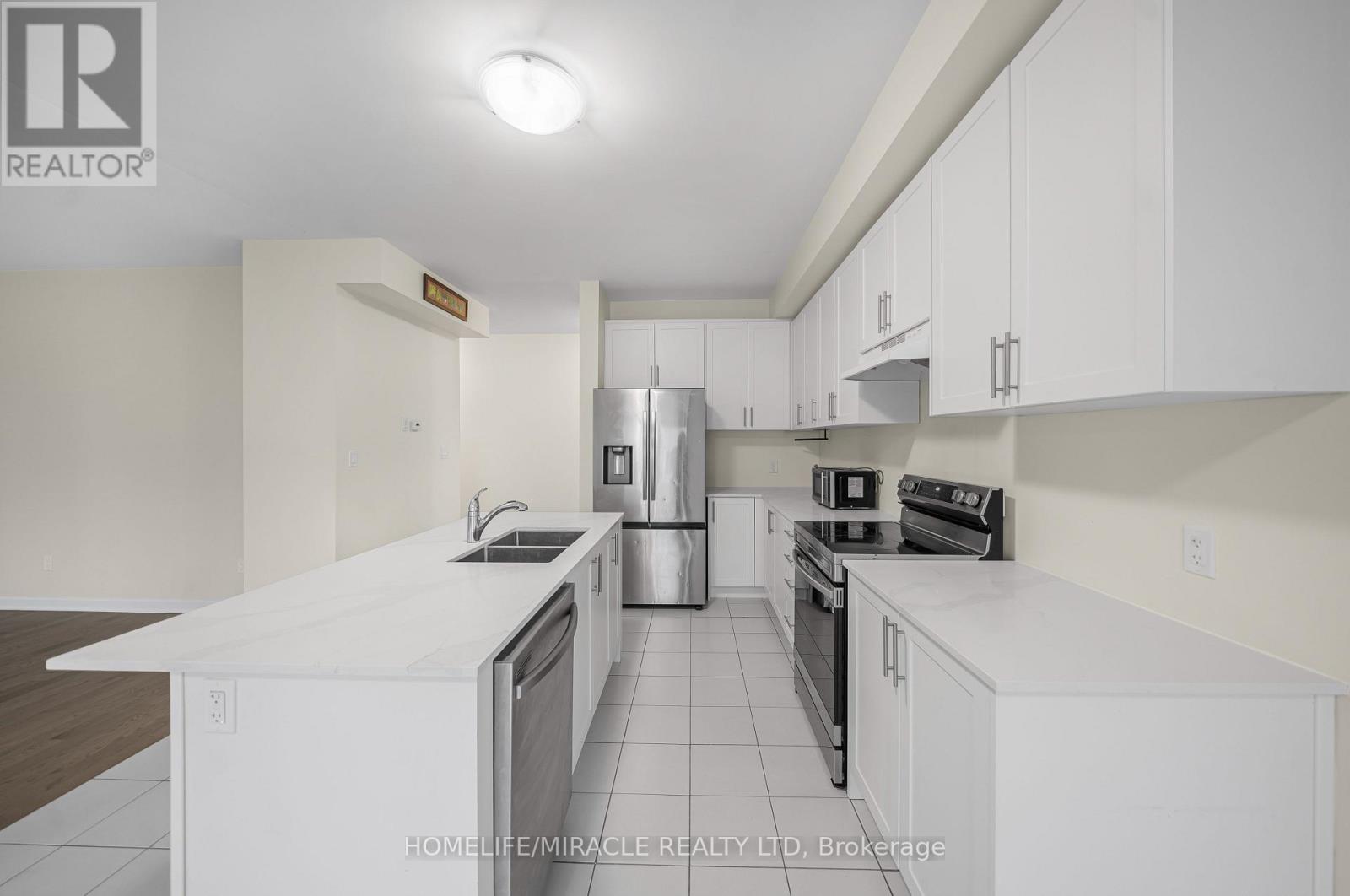 107 Oakmont Drive Property Photo 8