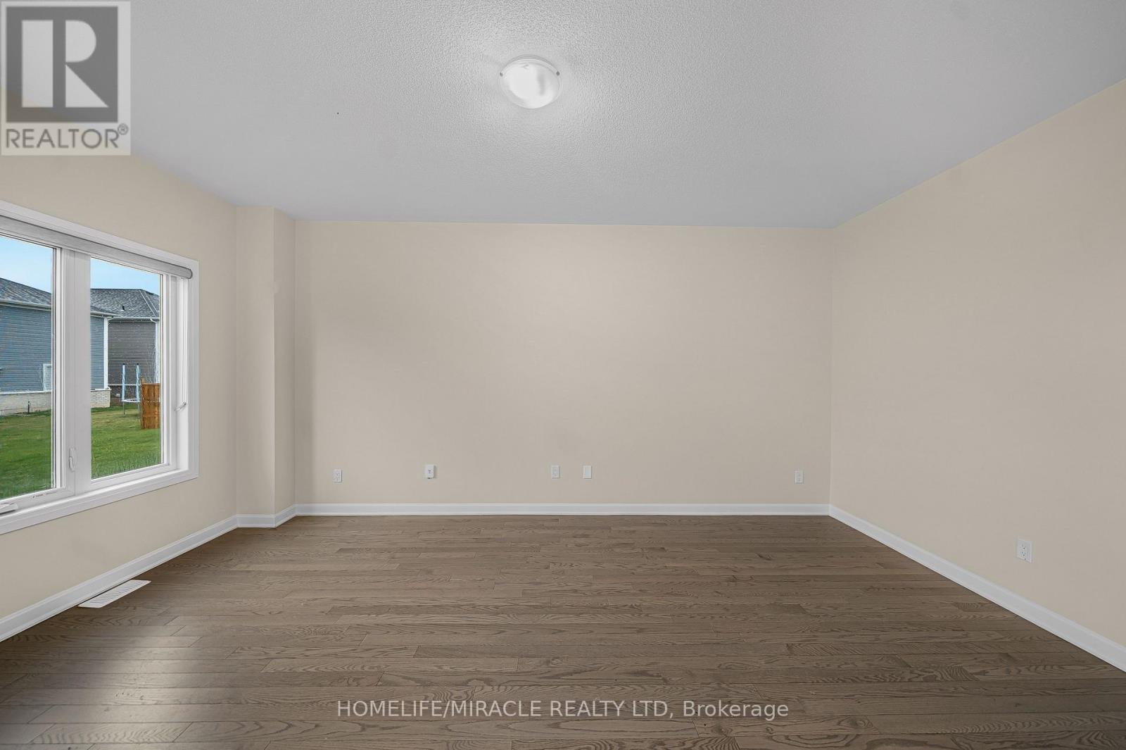 107 Oakmont Drive Property Photo 12