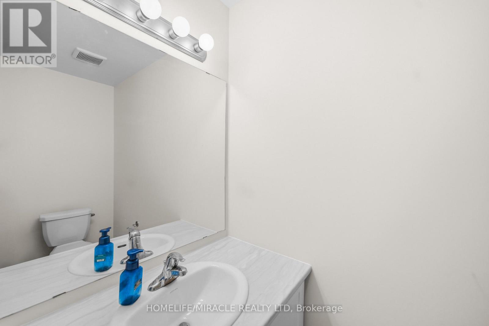 107 Oakmont Drive Property Photo 14