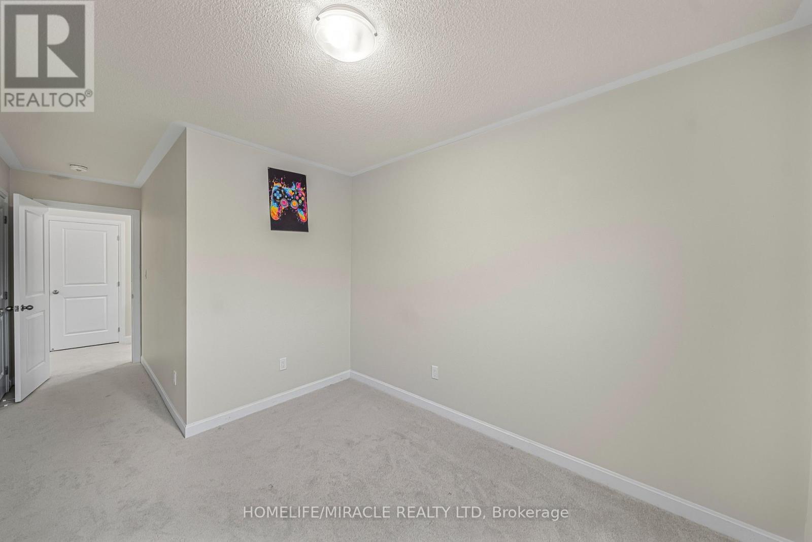 107 Oakmont Drive Property Photo 17