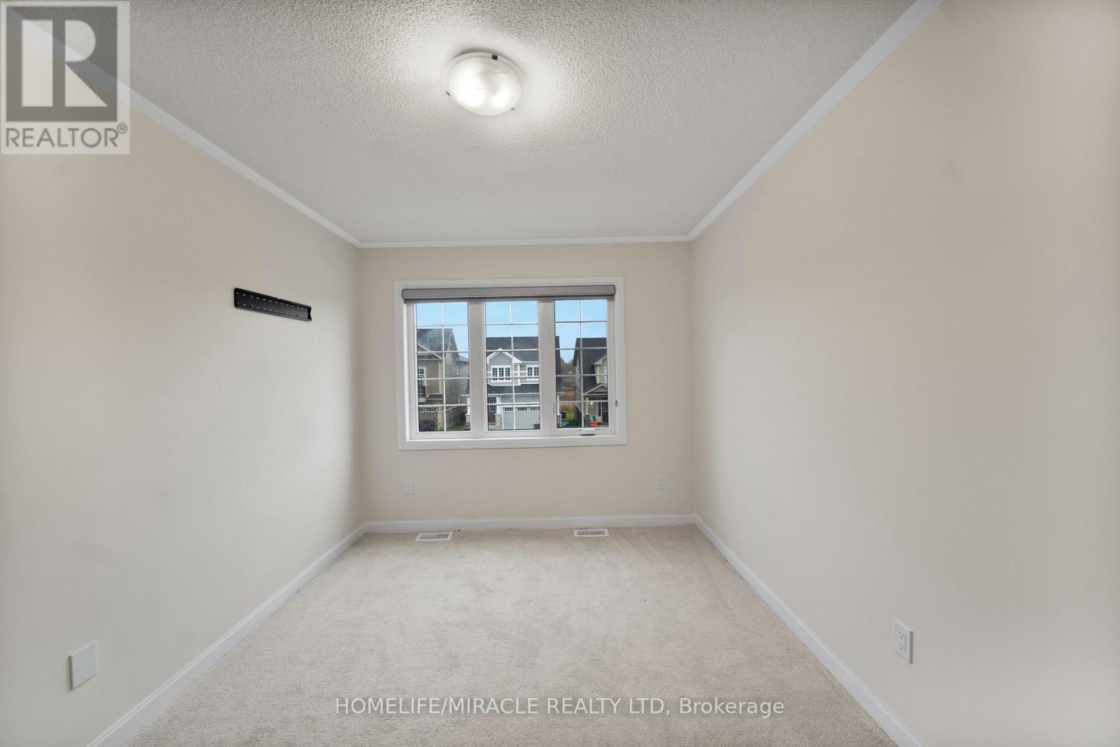 107 Oakmont Drive Property Photo 28