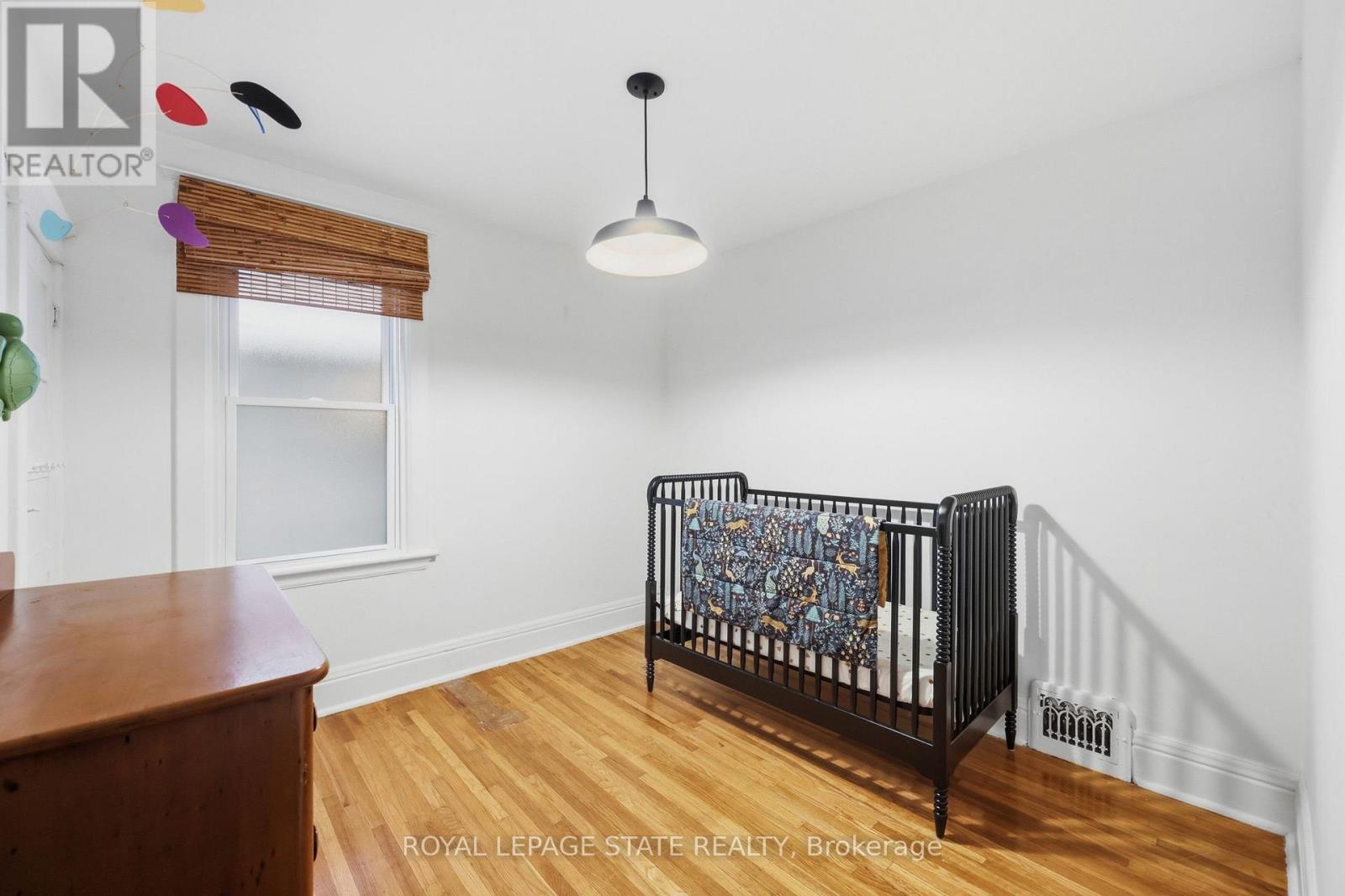 255 Ottawa Street S Property Photo 22