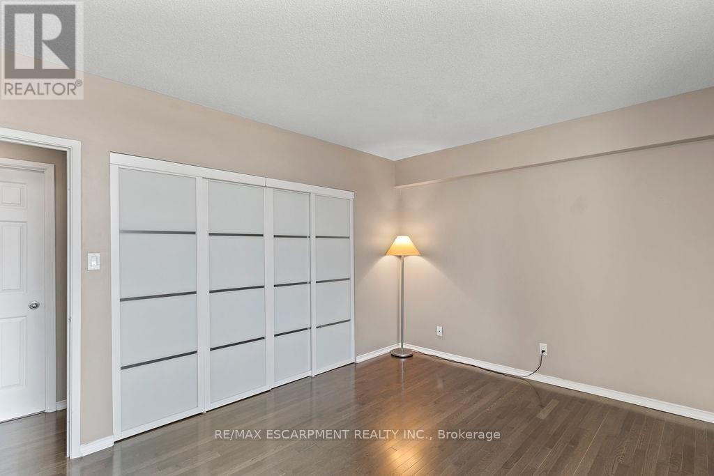 810 - 36 James Street S Property Photo 27
