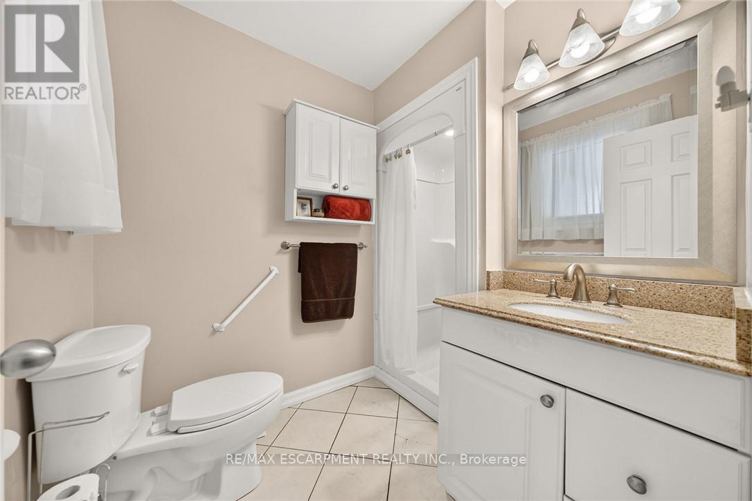 3 Harvard Place Property Photo 33