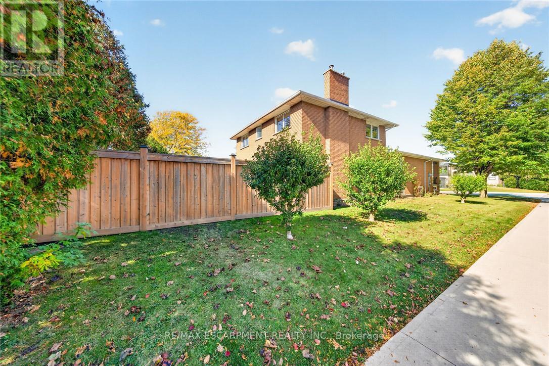 3 Harvard Place Property Photo 45