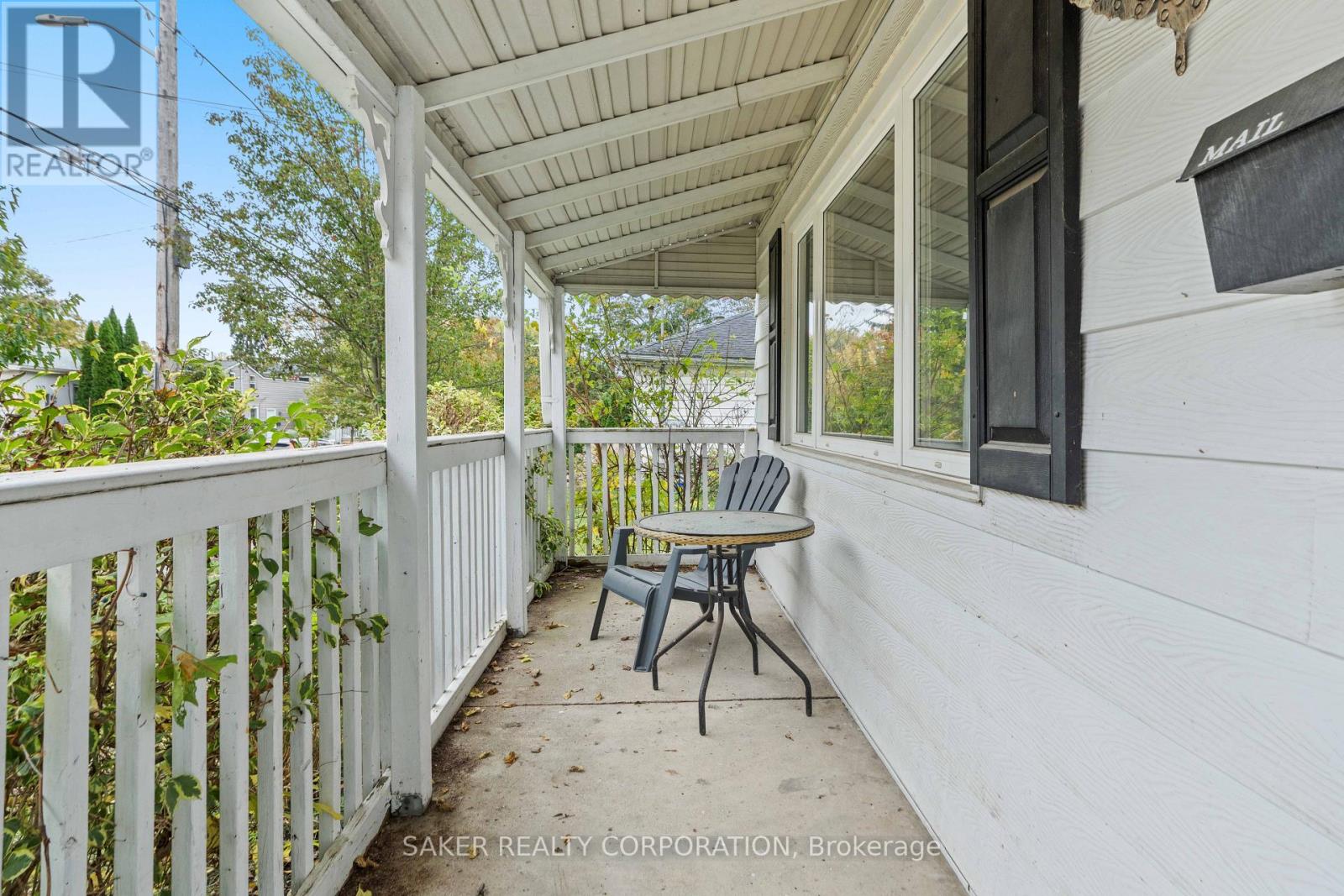 119 Clarence Street Property Photo 2