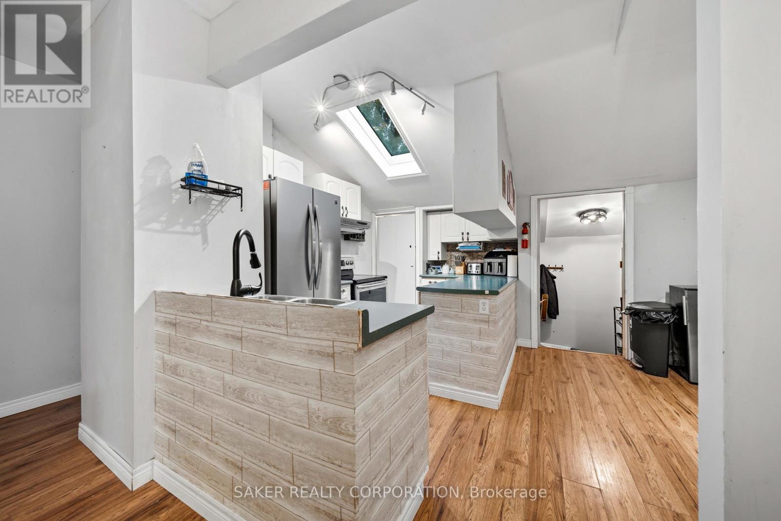 119 Clarence Street Property Photo 8