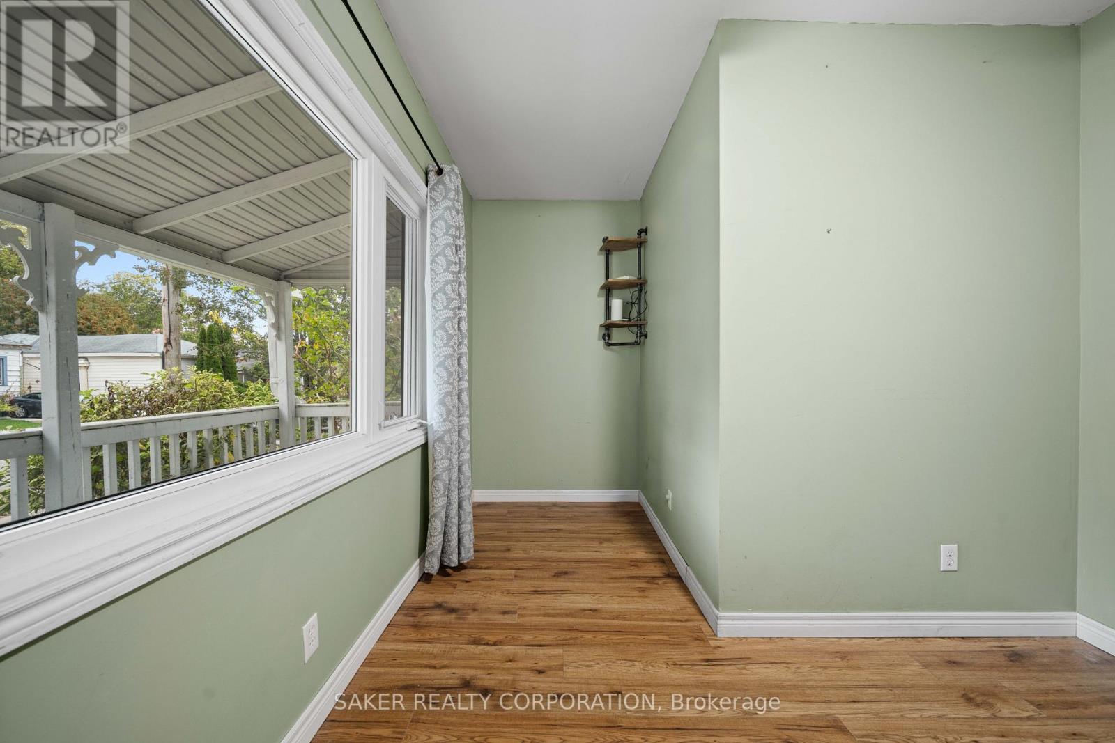 119 Clarence Street Property Photo 16