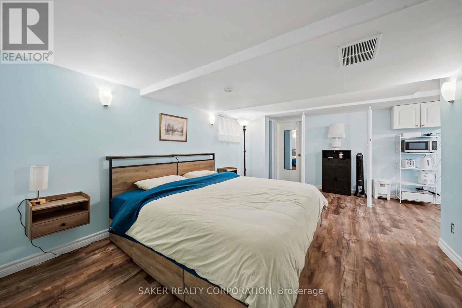 119 Clarence Street Property Photo 19