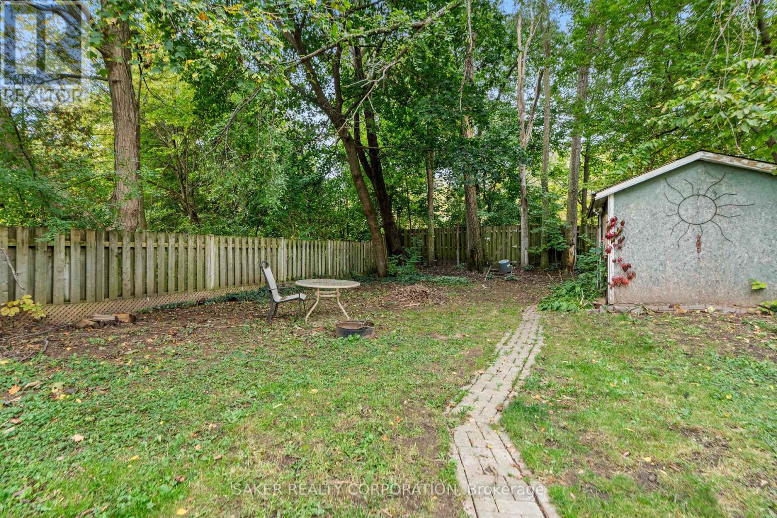 119 Clarence Street Property Photo 32