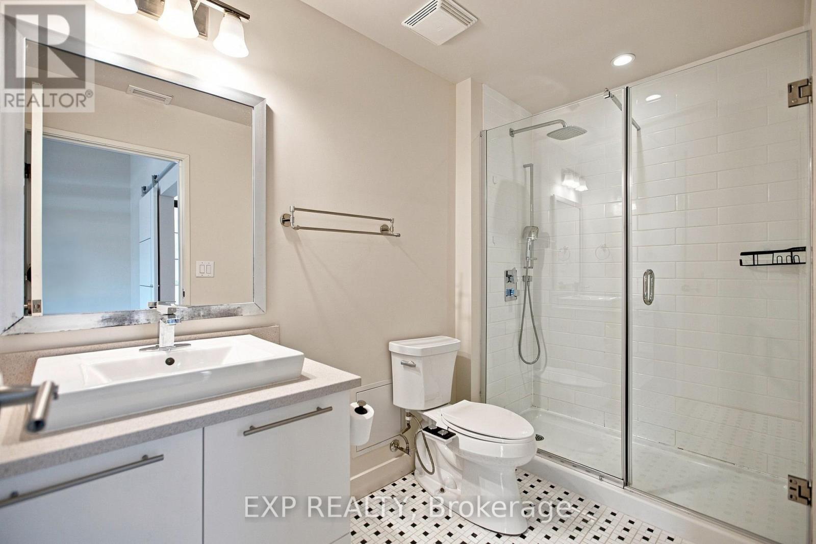 109 - 555 Anand Private Property Photo 21