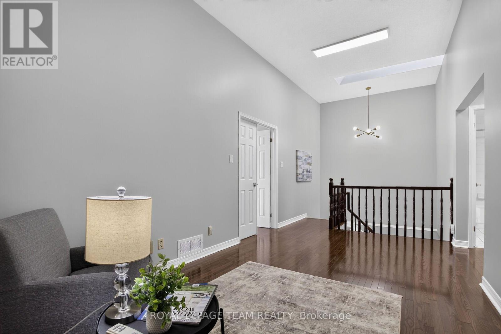 253 Knudson Drive Property Photo 26