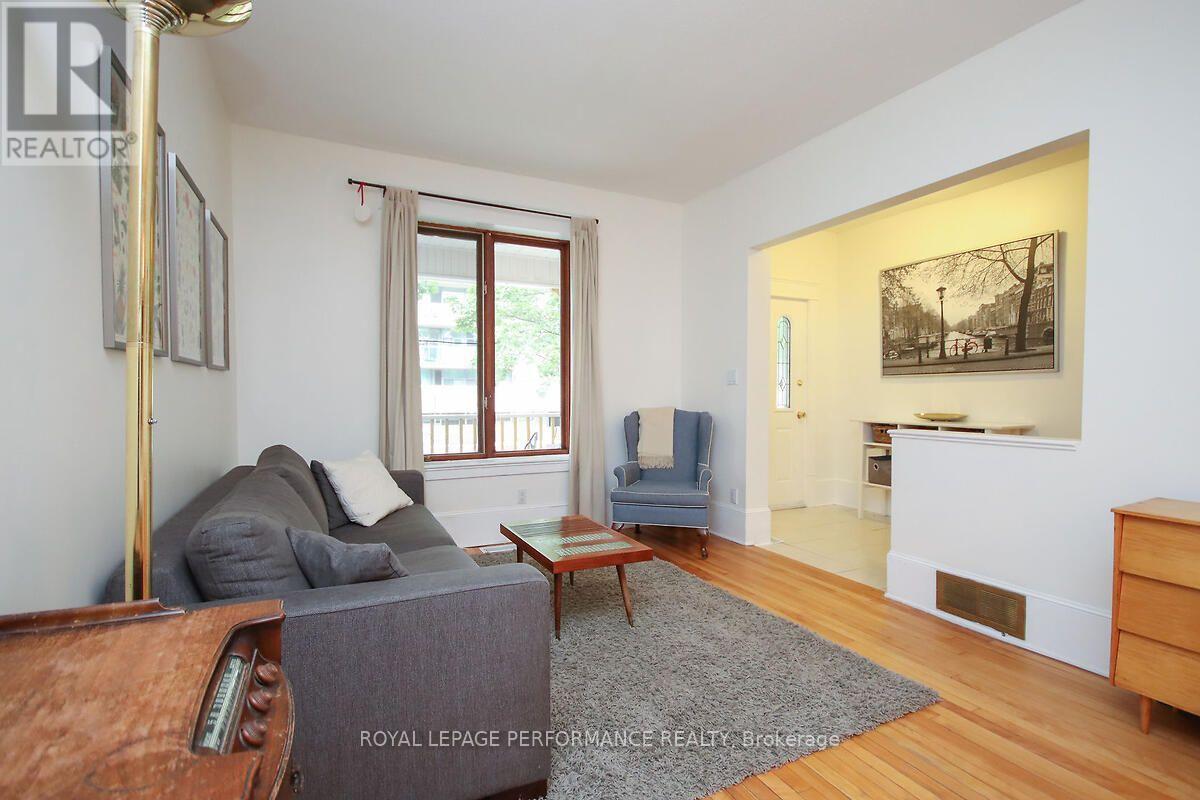 49 Bayswater Avenue Property Photo 7
