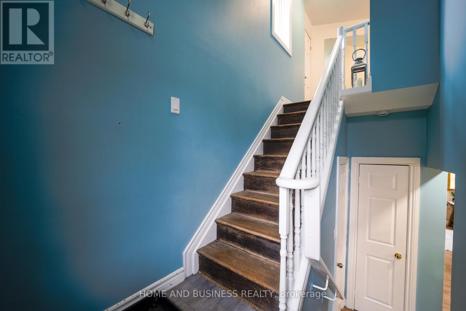 1 D'aubigny Road Property Photo 6