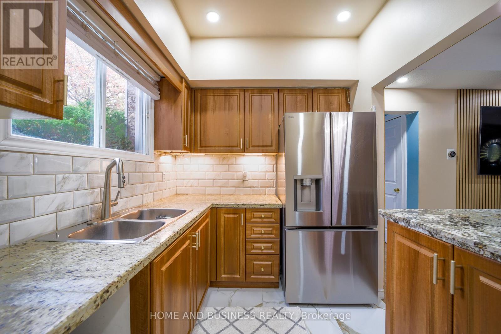 1 D'aubigny Road Property Photo 13