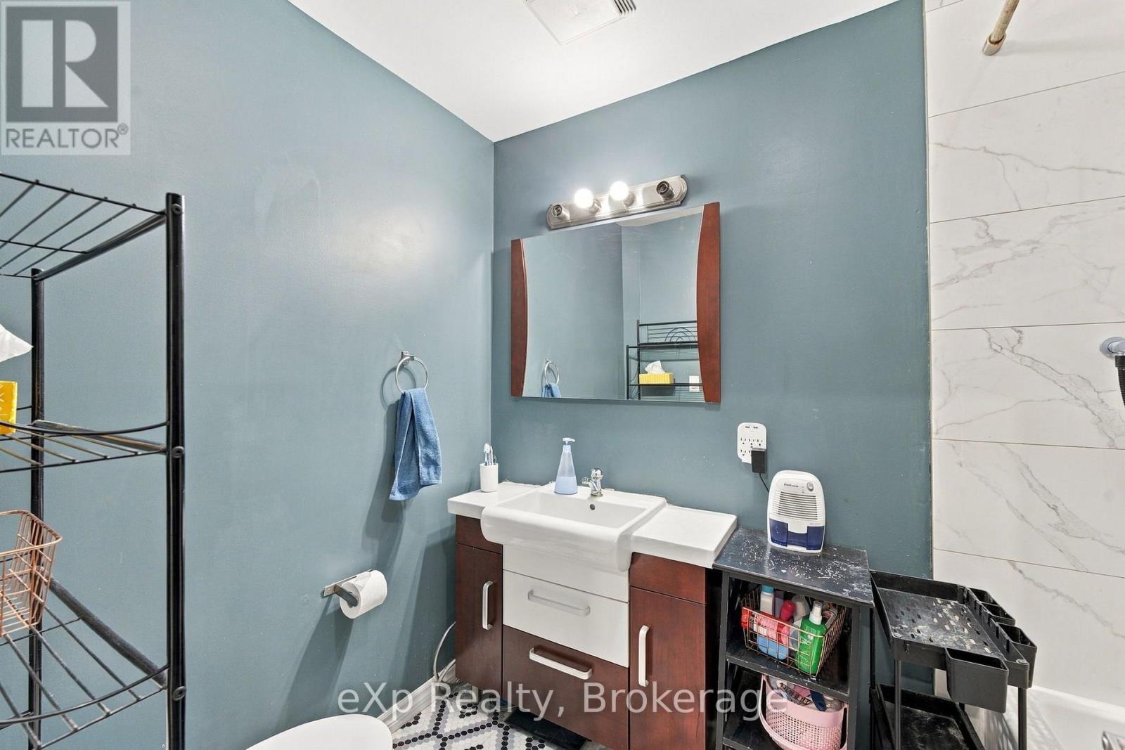 3 - 24 Wellington Street Property Photo 15
