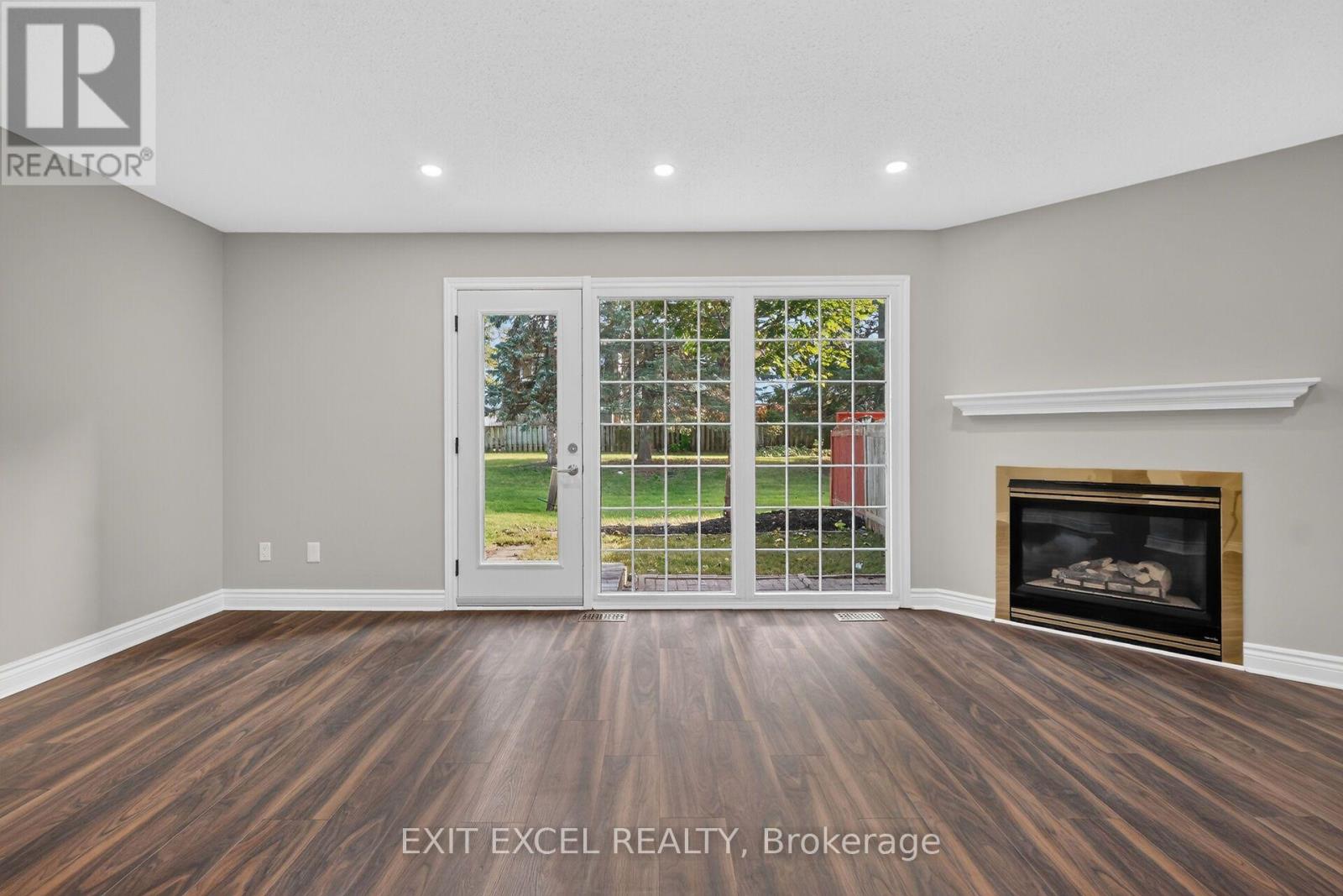 2712 Baseline Road Property Photo 9