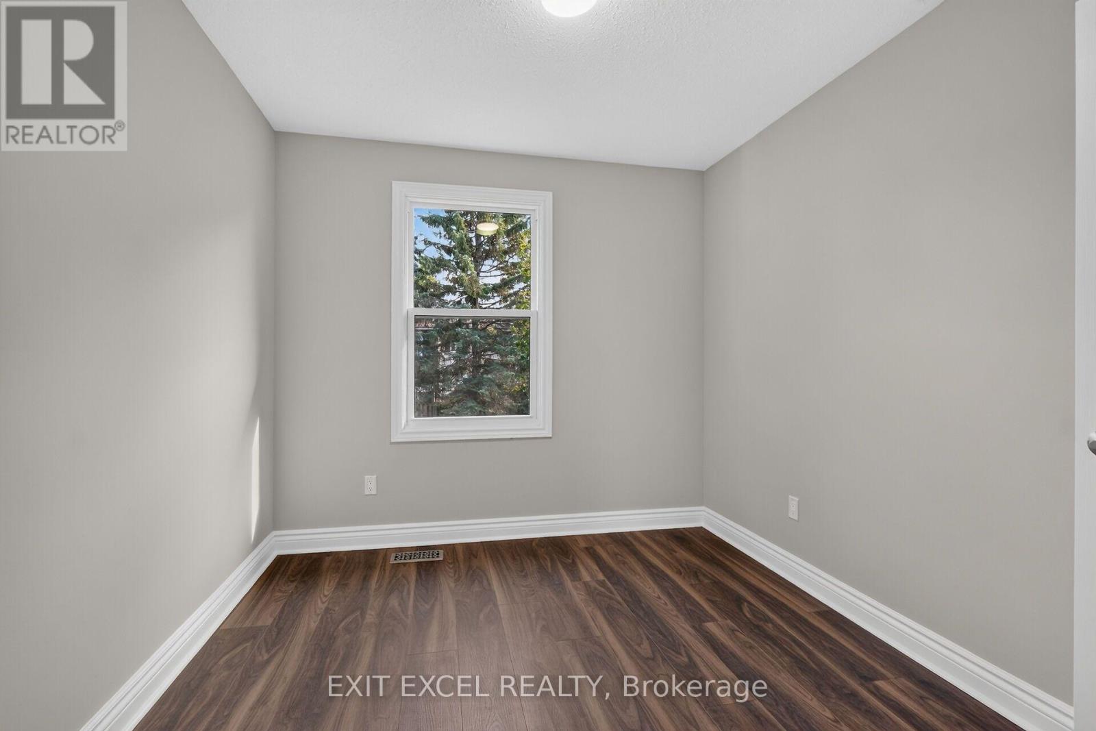 2712 Baseline Road Property Photo 24